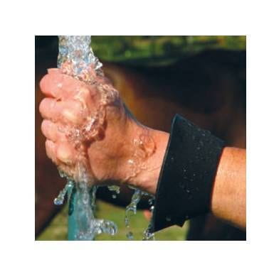 Cashel Aqua Shield Wrist Wrap