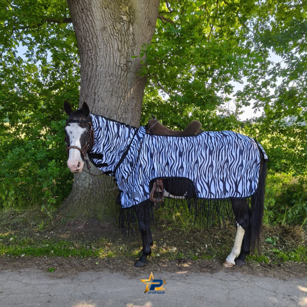 Zebra Fliegenausreitdecke mit Fransen